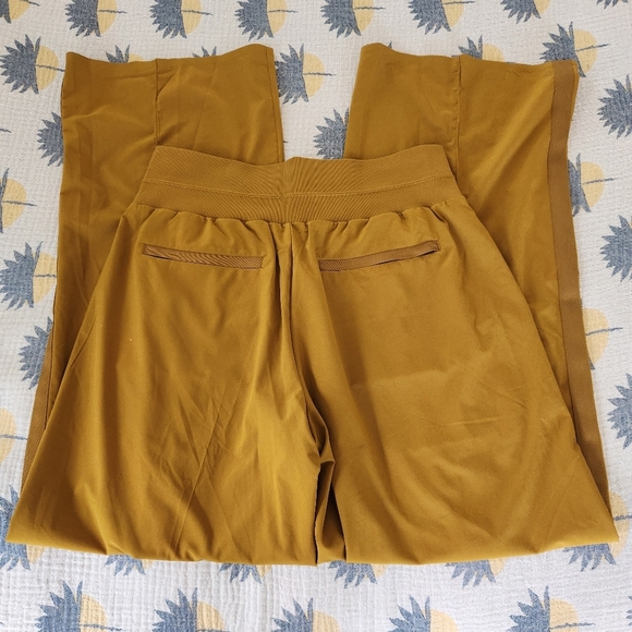 Athleta Nolita Wide Leg Pant Womens Size 10 Gold Pull On Elastic Waist Pockets - Picture 11 of 11